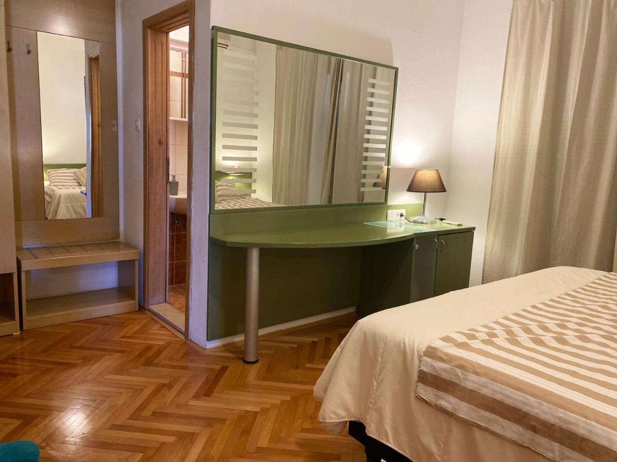 Rooms Josip Makarska Exterior foto